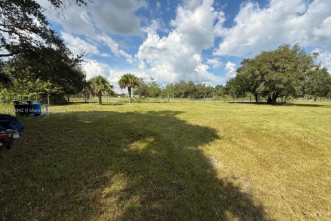 Terreno en venta en Clewiston, Florida № 1957769 - foto 7