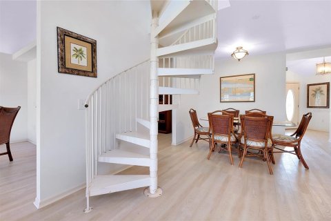 Casa en venta en Venice, Florida, 2 dormitorios, 180.42 m2 № 1718480 - foto 17