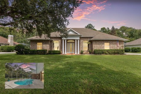 House in Ormond Beach, Florida 4 bedrooms, 283.17 sq.m. № 2369662