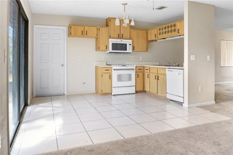 House in Palm Coast, Florida 2 bedrooms, 111.48 sq.m. № 1757237 - photo 6