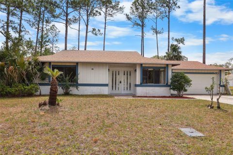 House in Palm Coast, Florida 2 bedrooms, 111.48 sq.m. № 1757237 - photo 1