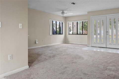 House in Palm Coast, Florida 2 bedrooms, 111.48 sq.m. № 1757237 - photo 4