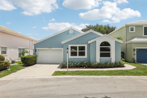 Casa en Plantation, Florida 3 dormitorios, 129.88 m2 № 2294056