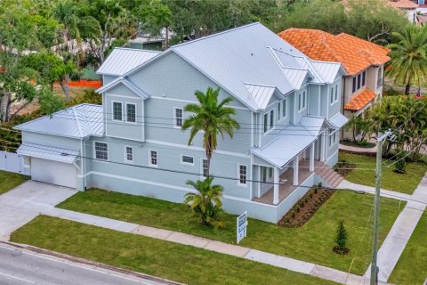 Casa en venta en Tampa, Florida, 5 dormitorios, 463.4 m2 № 1758101 - foto 17