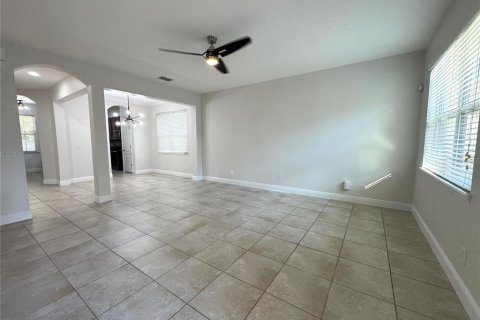 Villa ou maison à louer à Windermere, Floride: 4 chambres, 183.02 m2 № 2112649 - photo 3