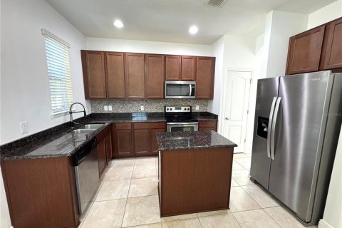Villa ou maison à louer à Windermere, Floride: 4 chambres, 183.02 m2 № 2112649 - photo 5