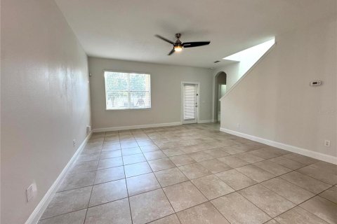 Villa ou maison à louer à Windermere, Floride: 4 chambres, 183.02 m2 № 2112649 - photo 4