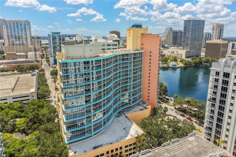 Copropriété à vendre à Orlando, Floride: 2 chambres, 122.35 m2 № 2219952 - photo 2