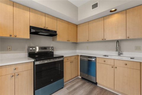 Copropriété à vendre à Orlando, Floride: 2 chambres, 122.35 m2 № 2219952 - photo 6