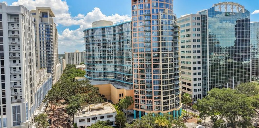 Condo à Orlando, Floride, 2 chambres  № 2219952