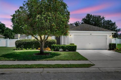 House in Mulberry, Florida 4 bedrooms, 164.07 sq.m. № 2220005
