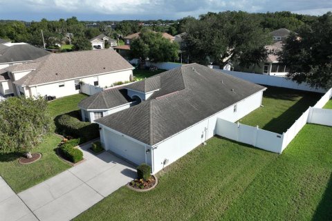 House in Mulberry, Florida 4 bedrooms, 164.07 sq.m. № 2220005 - photo 3