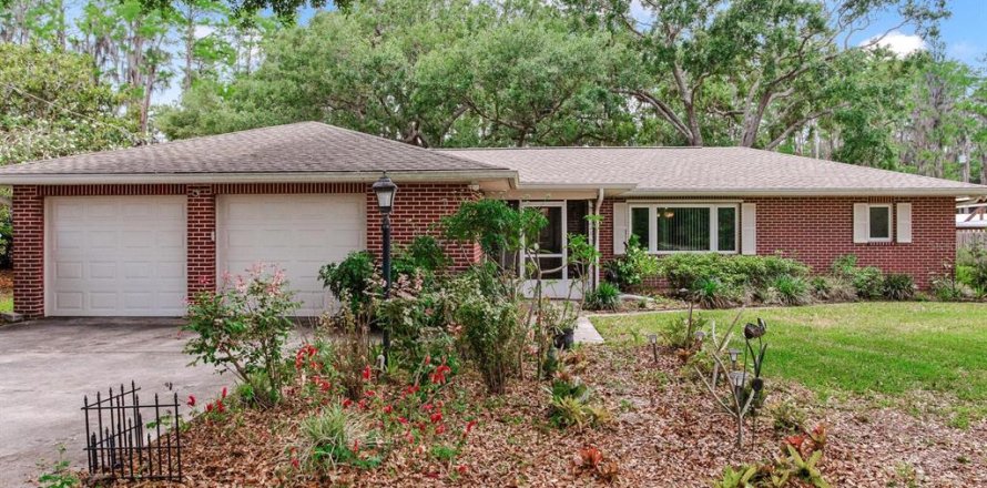 House in Odessa, Florida 3 bedrooms, 183.3 sq.m. № 1679519