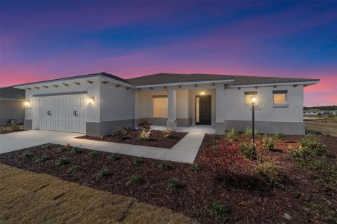 House in Ocala, Florida 2 bedrooms, 159.61 sq.m. № 2235360
