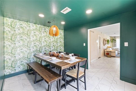 Villa ou maison à vendre à Wilton Manors, Floride: 3 chambres, 155.98 m2 № 2194132 - photo 15
