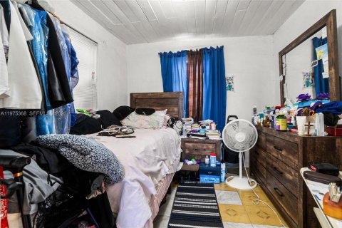House in Miami, Florida 2 bedrooms, 77.39 sq.m. № 2038190 - photo 25