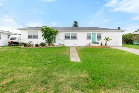 House in Daytona Beach, Florida 3 bedrooms, 145.67 sq.m. № 1518753 - photo 30