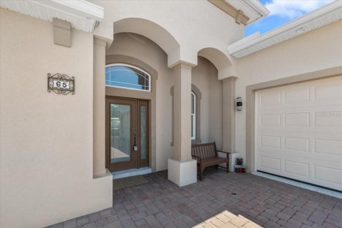 House in Palm Coast, Florida 4 bedrooms, 185.15 sq.m. № 1815701 - photo 12