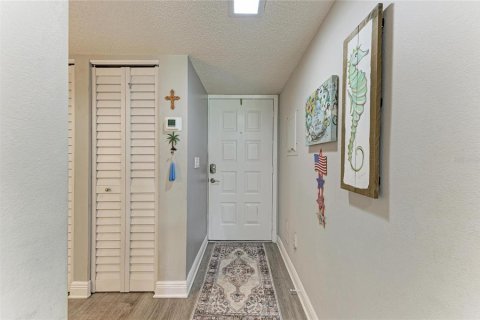 Copropriété à vendre à Bradenton, Floride: 3 chambres, 133.78 m2 № 2378244 - photo 11