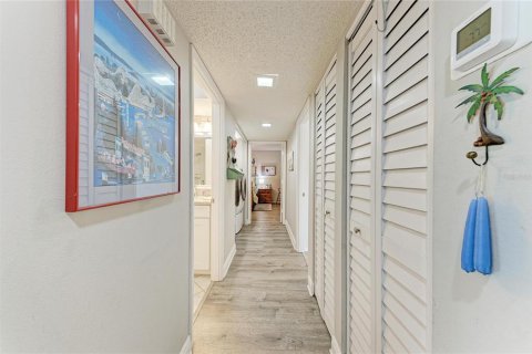 Copropriété à vendre à Bradenton, Floride: 3 chambres, 133.78 m2 № 2378244 - photo 24