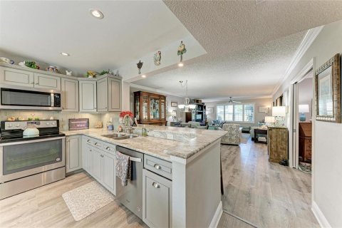 Copropriété à vendre à Bradenton, Floride: 3 chambres, 133.78 m2 № 2378244 - photo 3