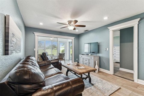 Condominio en venta en New Port Richey, Florida, 2 dormitorios, 81.2 m2 № 1796760 - foto 10
