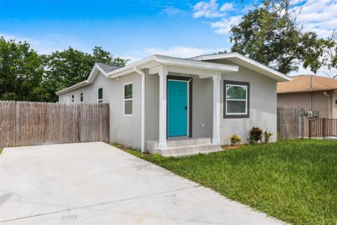 Casa en Tampa, Florida 3 dormitorios, 140.47 m2 № 2102294