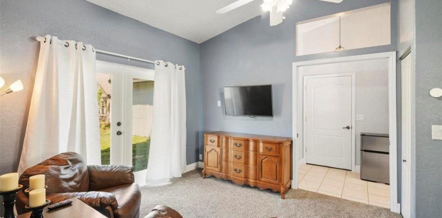 Casa en Bradenton, Florida 2 dormitorios, 92.9 m2 № 2103232