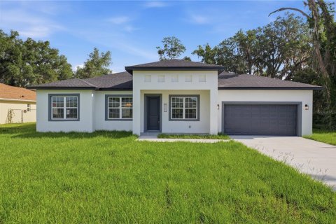 Casa en Ocala, Florida 4 dormitorios, 167.41 m2 № 2140852