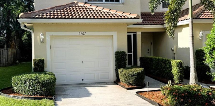 Townhouse in Boynton Beach, Florida 2 bedrooms, 139.54 sq.m. № 2259890