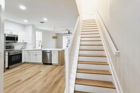 Townhouse in Boynton Beach, Florida 2 bedrooms, 139.54 sq.m. № 2259890 - photo 2