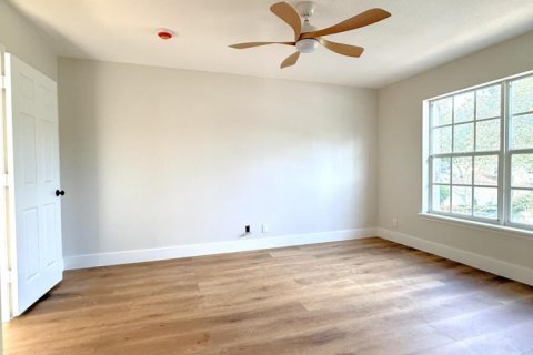Townhouse in Boynton Beach, Florida 2 bedrooms, 139.54 sq.m. № 2259890 - photo 13
