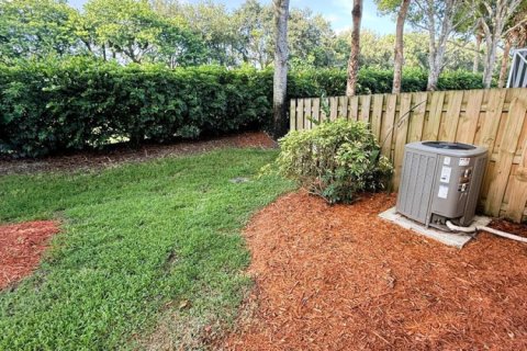 Townhouse in Boynton Beach, Florida 2 bedrooms, 139.54 sq.m. № 2259890 - photo 25