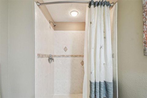 Condo in Palm Harbor, Florida, 2 bedrooms  № 1549436 - photo 21