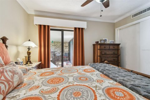 Condo in Palm Harbor, Florida, 2 bedrooms  № 1549436 - photo 19