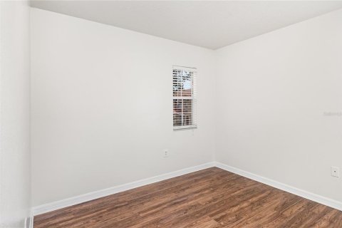 Townhouse in Kissimmee, Florida 3 bedrooms, 126.72 sq.m. № 1906945 - photo 12