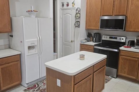 Купить виллу или дом в Уэсли-Чепел, Флорида 4 комнаты, 259.01м2, № 1525093 - фото 9