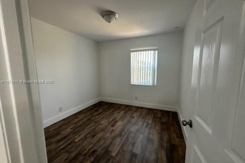 Adosado en venta en Sunrise, Florida, 3 dormitorios, 118.54 m2 № 2084476 - foto 20
