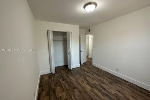 Adosado en venta en Sunrise, Florida, 3 dormitorios, 118.54 m2 № 2084476 - foto 19