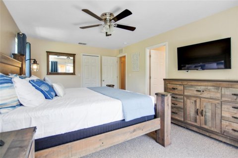 Townhouse in Kissimmee, Florida 4 bedrooms, 172.05 sq.m. № 1559669 - photo 13