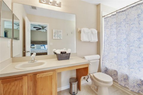 Townhouse in Kissimmee, Florida 4 bedrooms, 172.05 sq.m. № 1559669 - photo 14