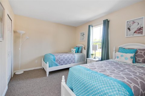 Townhouse in Kissimmee, Florida 4 bedrooms, 172.05 sq.m. № 1559669 - photo 15