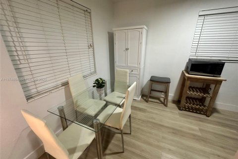 Купить кондоминиум в Норт-Майами-Бич, Флорида 1 спальня, 59.83м2, № 2036146 - фото 6