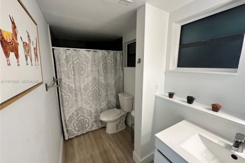 Купить кондоминиум в Норт-Майами-Бич, Флорида 1 спальня, 59.83м2, № 2036146 - фото 14