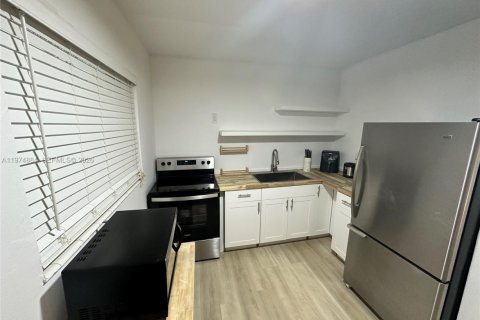 Купить кондоминиум в Норт-Майами-Бич, Флорида 1 спальня, 59.83м2, № 2036146 - фото 9