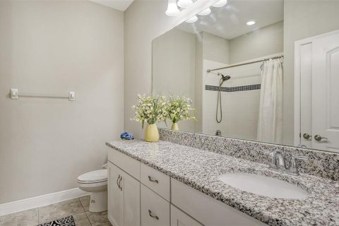 House in Bradenton, Florida 4 bedrooms, 216.46 sq.m. № 1917084 - photo 28
