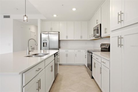 Condo in Punta Gorda, Florida, 2 bedrooms  № 2213449 - photo 14