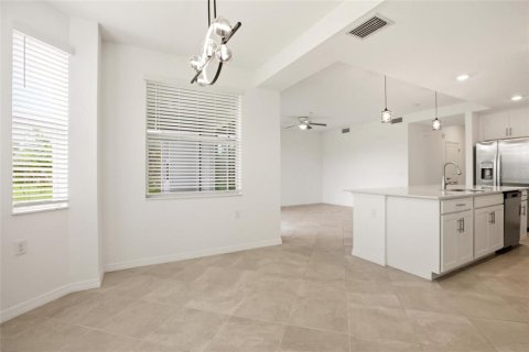 Condo in Punta Gorda, Florida, 2 bedrooms  № 2213449 - photo 20