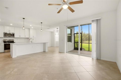 Condo in Punta Gorda, Florida, 2 bedrooms  № 2213449 - photo 4