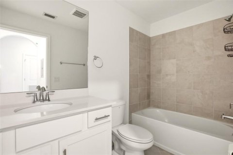 Condo in Punta Gorda, Florida, 2 bedrooms  № 2213449 - photo 28